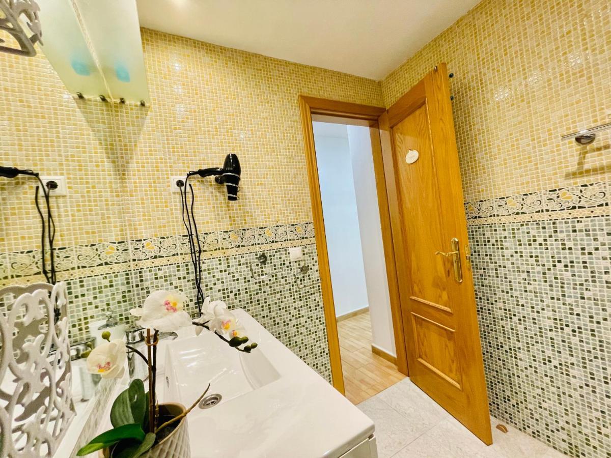 San Antonio - Beach, Pool And Terrace Torremolinos Ngoại thất bức ảnh